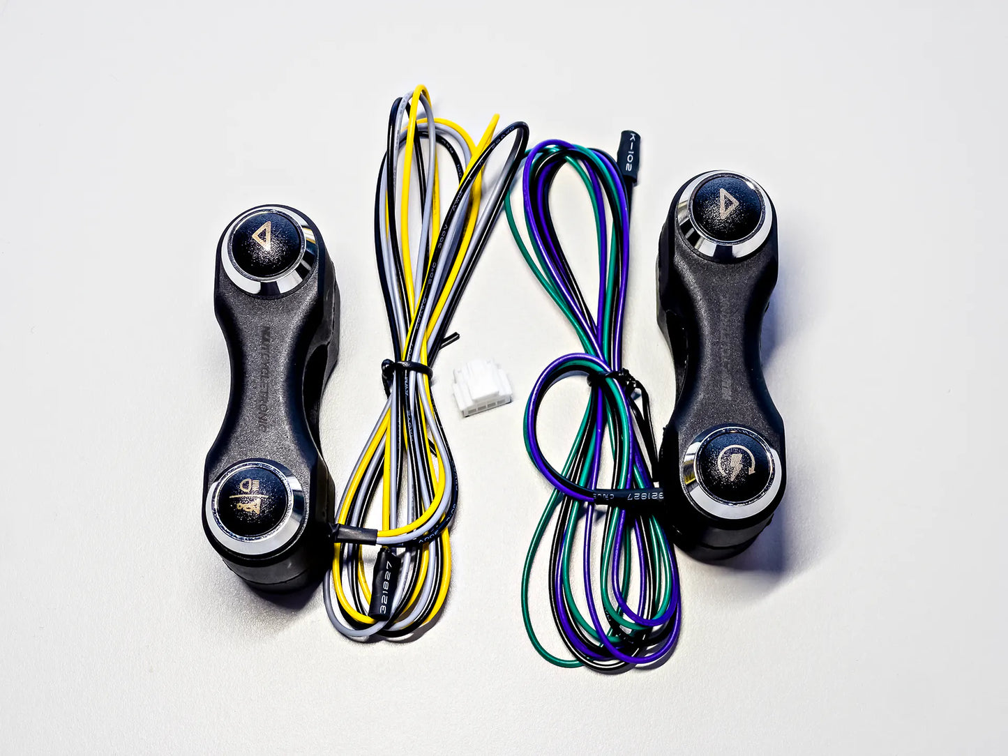 Multiplex Switch, two buttons